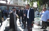 غبار روبی مزار شهدای آمل به مناسبت هفته ی دولت